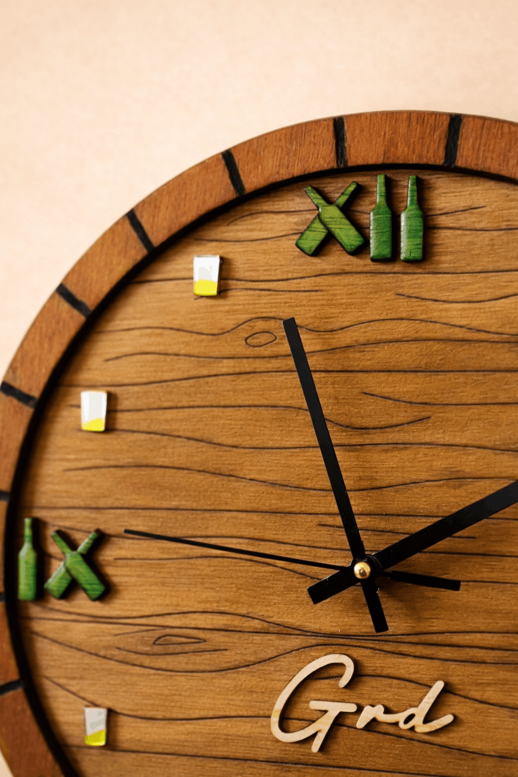 Reloj artesanal barrica de sidra en madera – Pieza única
