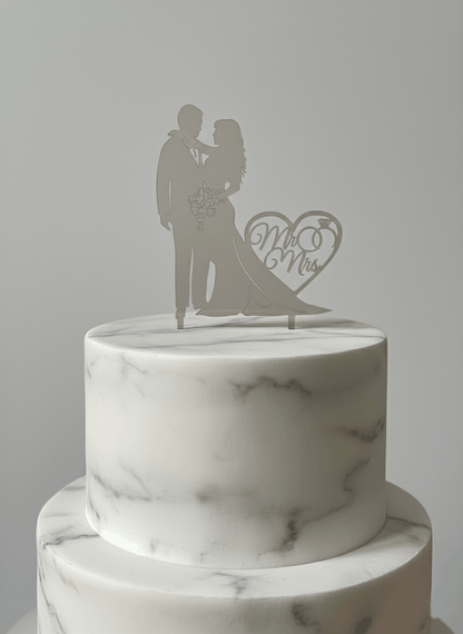 Topper para Tartas de Boda – Pareja con Corazón "Mr & Mrs"