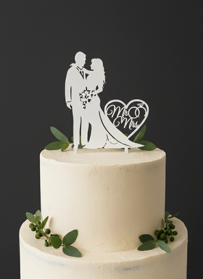 Topper para Tartas de Boda – Pareja con Corazón "Mr & Mrs"