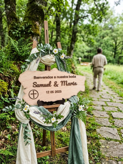 Cartel de bienvenida de boda en madera personalizado