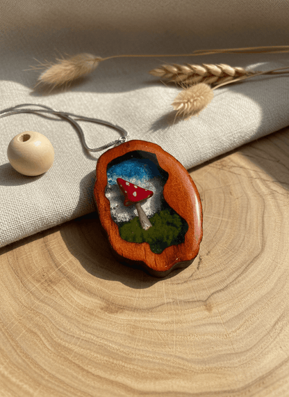 Colgante artesanal “Brotar II” – Madera y resina