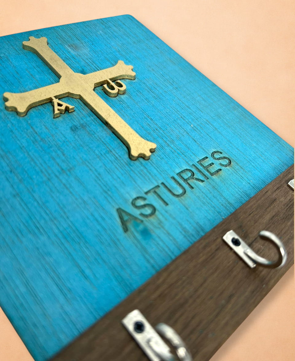 Colgador de llaves artesanal “Asturies”