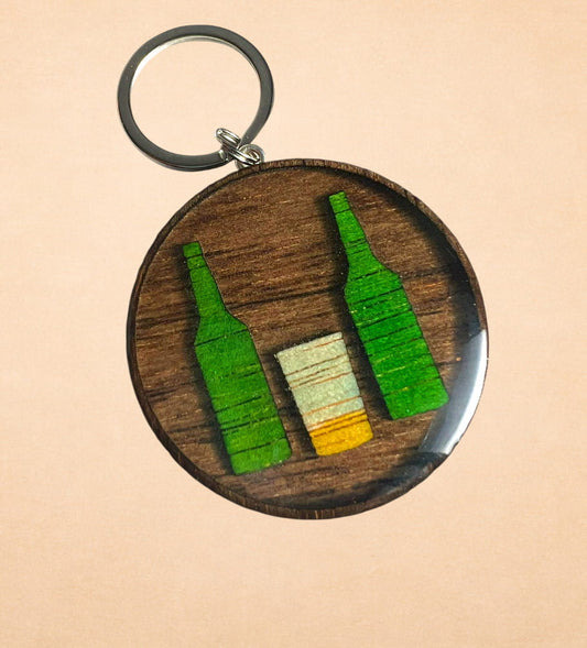 Llavero artesanal Sidra Asturiana en madera y resina