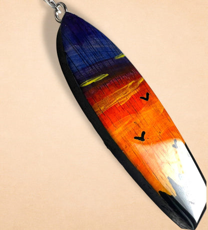 Llavero surf atardecer · Vuelo Dorado
