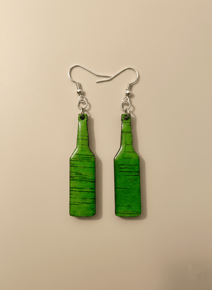 Pendientes artesanales botella de sidra – Madera pintada a mano