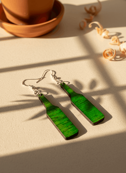 Pendientes artesanales botella de sidra – Madera pintada a mano