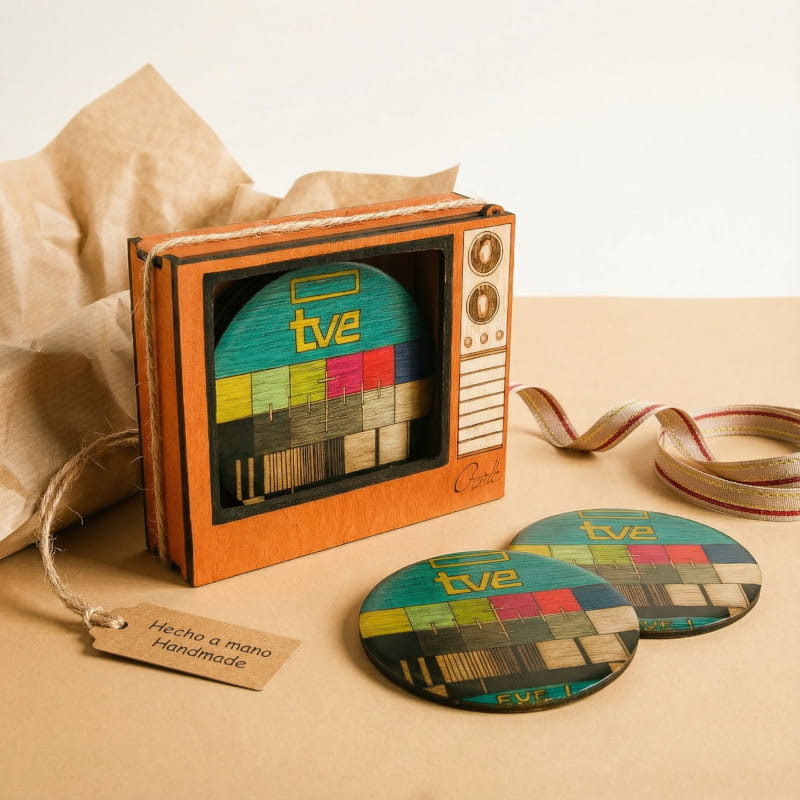 Posavasos “Carta de ajuste TVE” – Juego de 4 en caja de TV retro